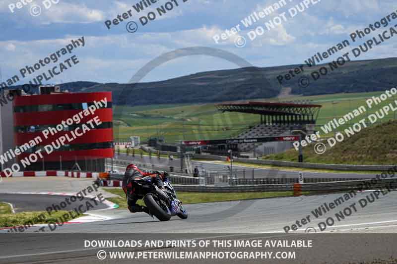 cadwell no limits trackday;cadwell park;cadwell park photographs;cadwell trackday photographs;enduro digital images;event digital images;eventdigitalimages;navarra;no limits trackdays;peter wileman photography;racing digital images;trackday digital images;trackday photos